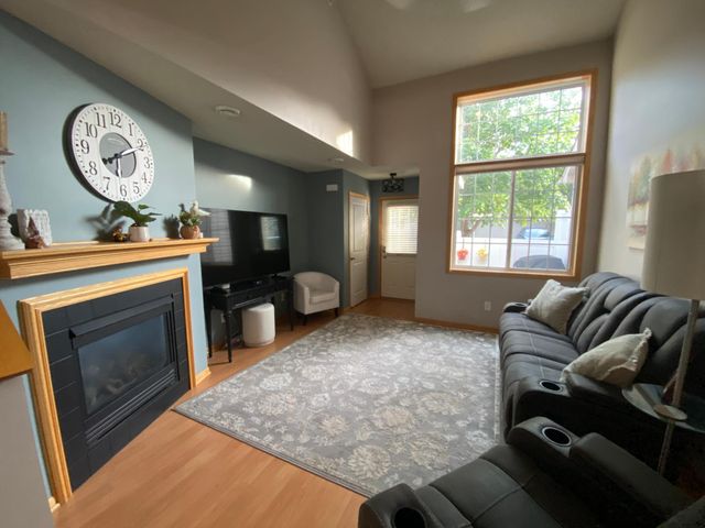 6447 Lakota Trail, Lino Lakes, MN 55014