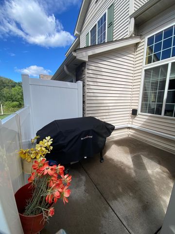 6447 Lakota Trail, Lino Lakes, MN 55014