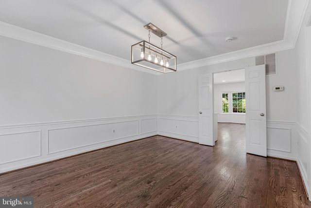 1138 RANDOLPH RD, Mclean, VA 22101