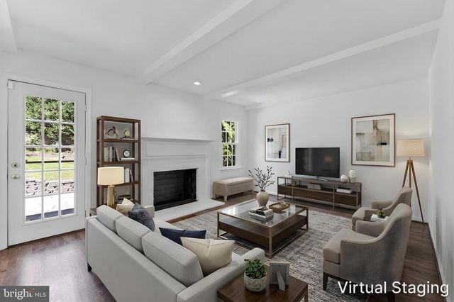 1138 RANDOLPH RD, Mclean, VA 22101