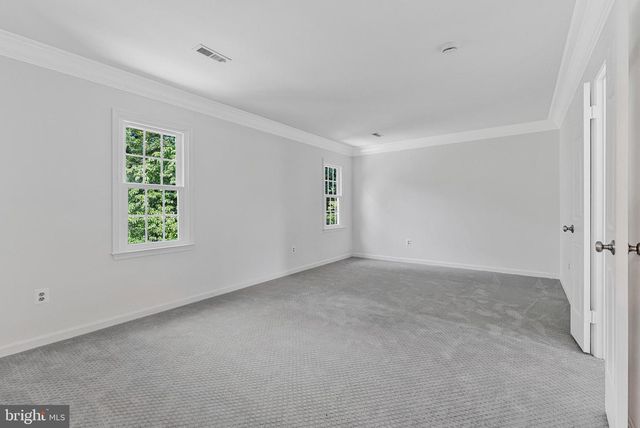 1138 RANDOLPH RD, Mclean, VA 22101