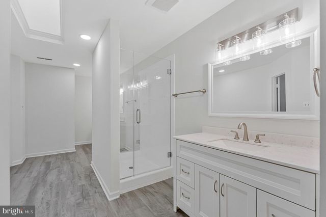 1138 RANDOLPH RD, Mclean, VA 22101