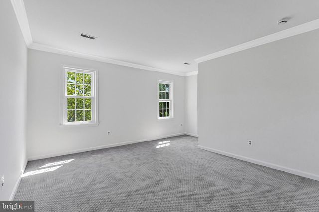 1138 RANDOLPH RD, Mclean, VA 22101