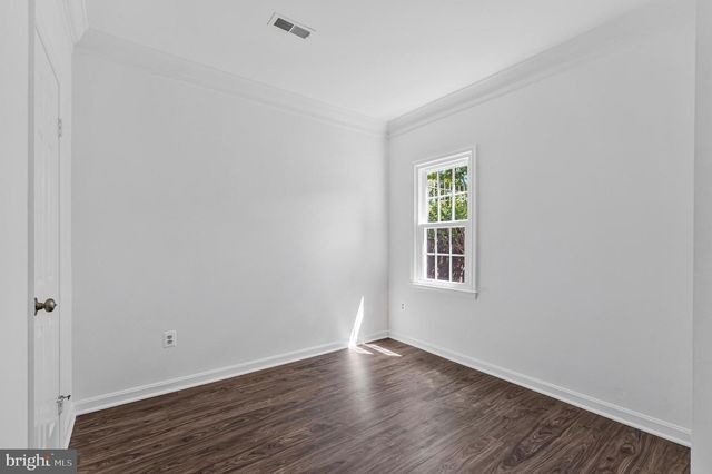 1138 RANDOLPH RD, Mclean, VA 22101