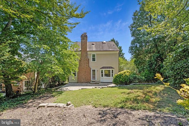 1138 RANDOLPH RD, Mclean, VA 22101