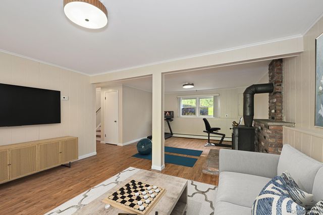 36 Pleasant Avenue, Pleasantville, NY 10570