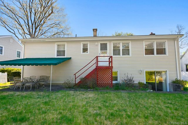 36 Pleasant Avenue, Pleasantville, NY 10570