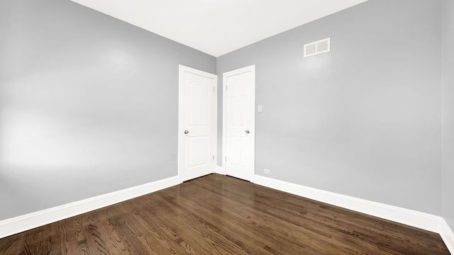 3143 W 53rd Place, Chicago, IL 60632