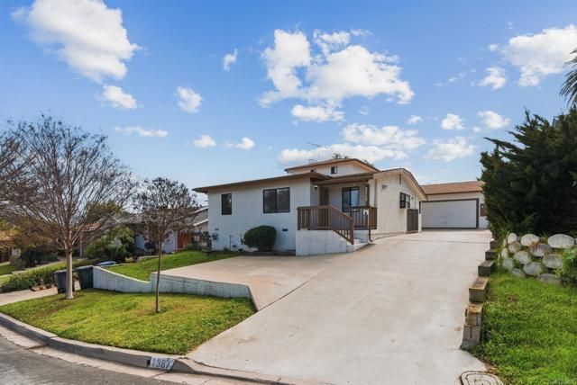 1387 Weers St., El Cajon, CA 92020