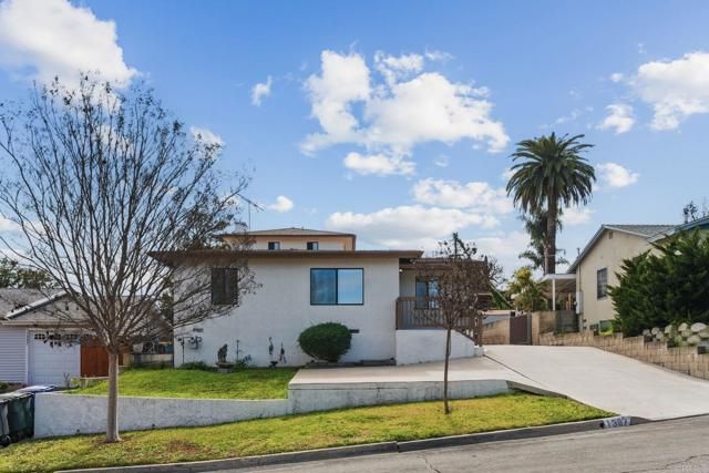 1387 Weers St., El Cajon, CA 92020