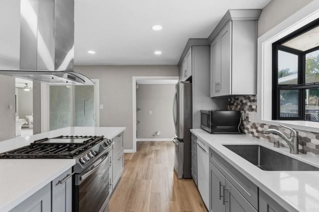 1387 Weers St., El Cajon, CA 92020