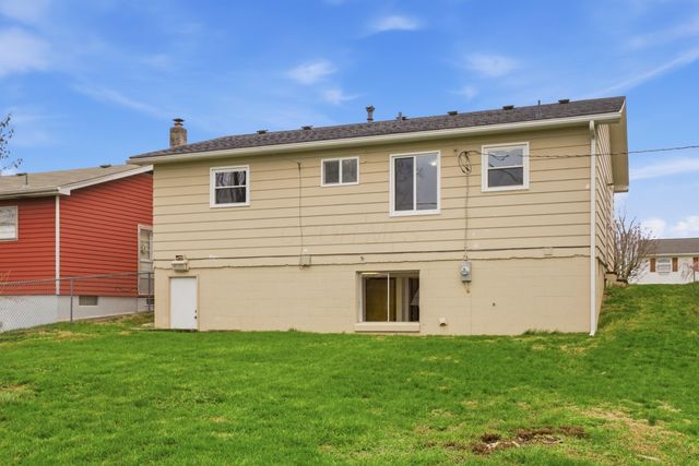 531 Summitview Drive, Lancaster, OH 43130