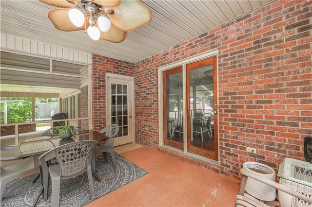 2244 N Asheboro School Road, Asheboro, NC 27203