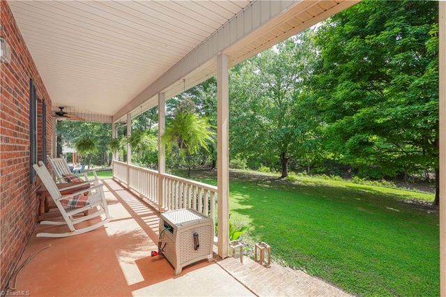 2244 N Asheboro School Road, Asheboro, NC 27203