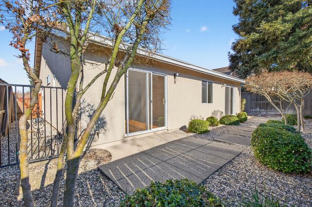 3109 Amberfield Cir, Stockton, CA 95219