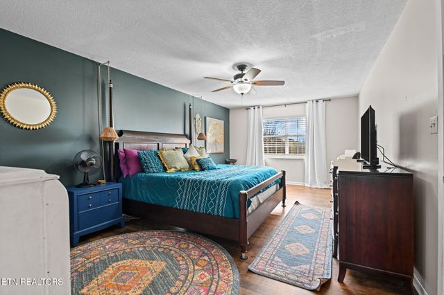 1120 Buxton Drive, Knoxville, TN 37922