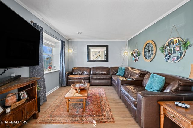 1120 Buxton Drive, Knoxville, TN 37922