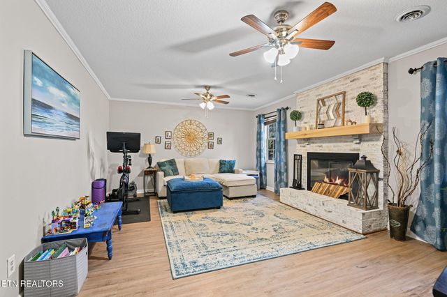 1120 Buxton Drive, Knoxville, TN 37922