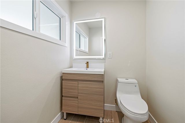 11336 Hunnewell Avenue, Sylmar, CA 91342