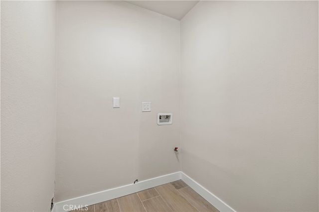 11336 Hunnewell Avenue, Sylmar, CA 91342