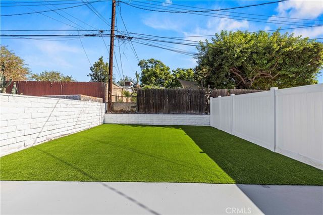 11336 Hunnewell Avenue, Sylmar, CA 91342