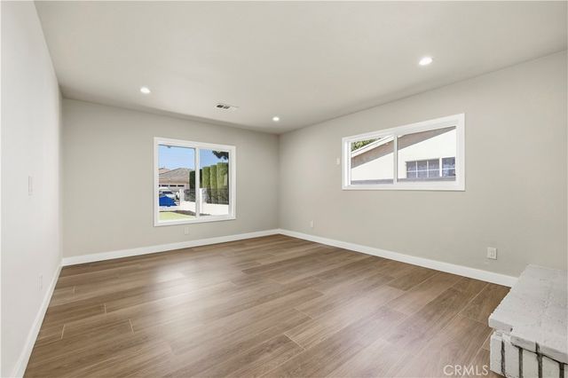 11336 Hunnewell Avenue, Sylmar, CA 91342