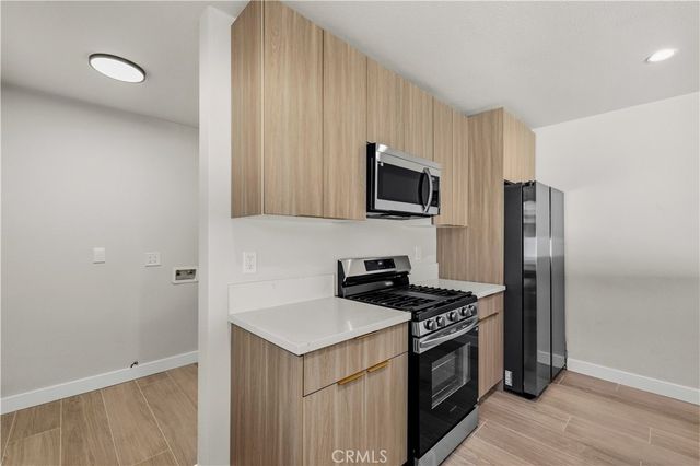 11336 Hunnewell Avenue, Sylmar, CA 91342