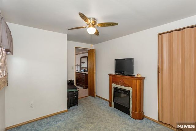 18 Jerome Drive, Clifton, NJ 07011