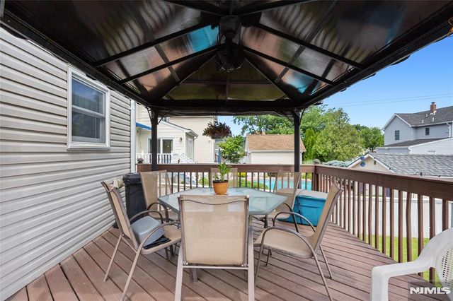 18 Jerome Drive, Clifton, NJ 07011