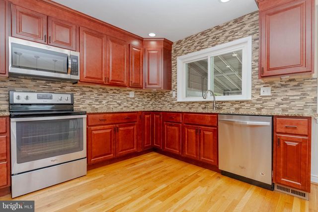 8531 MORVEN RD, Parkville, MD 21234