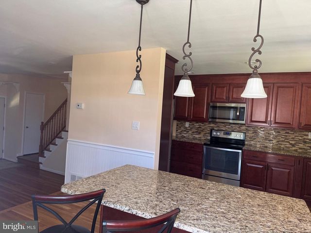 8531 MORVEN RD, Parkville, MD 21234