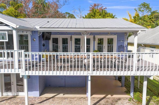 906 W HENRY AVENUE, Tampa, FL 33604