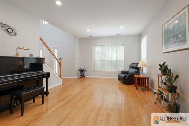 24 Hyde Park Drive, East Brunswick, NJ 08816
