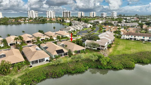 3305 Caracal Drive, Fort Pierce, FL 34949