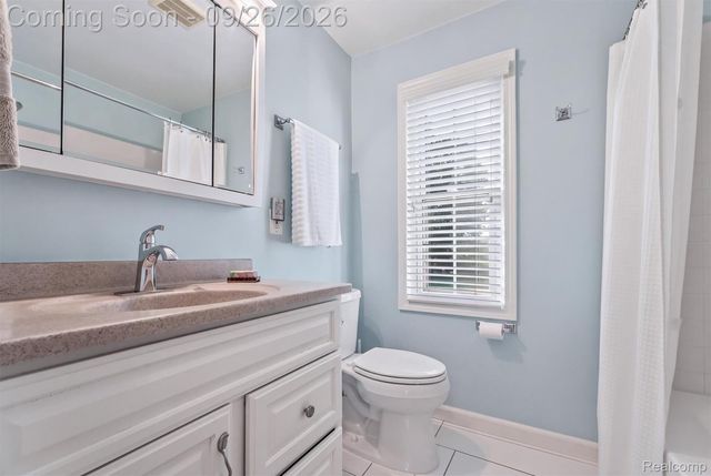411 Maplehill Road, Rochester Hills, MI 48306