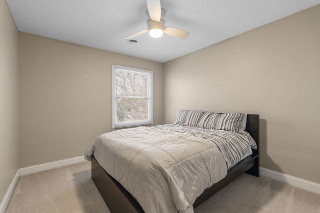 1955 Plum Tree Road, Bettendorf, IA 52722