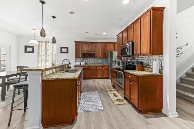 106 Swiftwater Way, Summerville, SC 29486