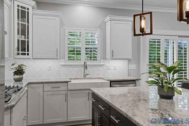 15613 Morocco Ln, Chesterfield, VA 23832