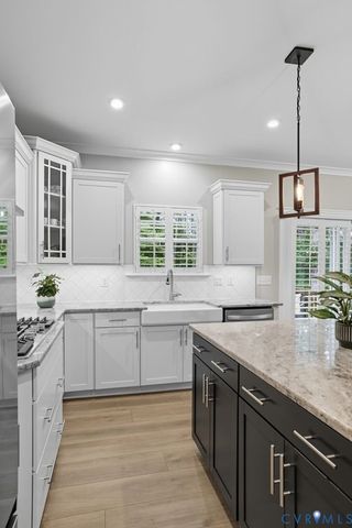 15613 Morocco Ln, Chesterfield, VA 23832