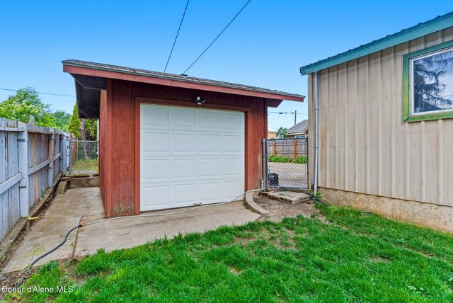 920 N 15th ST, Coeur D'alene, ID 83814