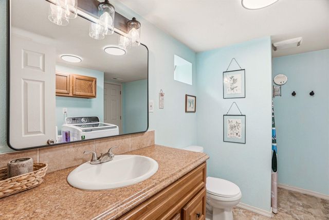 1121 E Carlisle Ave, Spokane, WA 99207