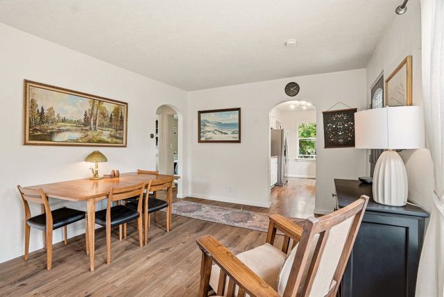 1121 E Carlisle Ave, Spokane, WA 99207