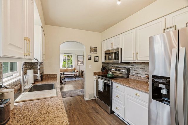 1121 E Carlisle Ave, Spokane, WA 99207