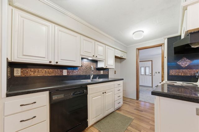 1808 N Mccomas, Wichita, KS 67203