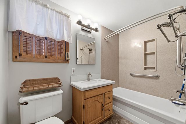 1808 N Mccomas, Wichita, KS 67203