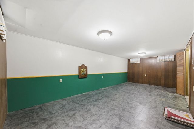 1808 N Mccomas, Wichita, KS 67203
