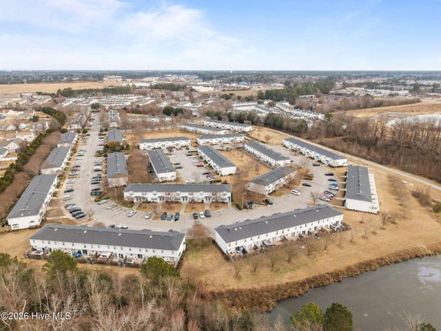 3975 Sterling Pointe Drive Ddd9, Winterville, NC 28590