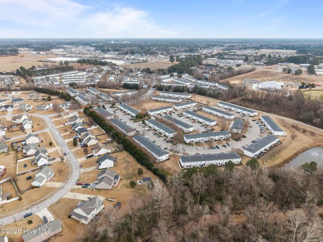 3975 Sterling Pointe Drive Ddd9, Winterville, NC 28590