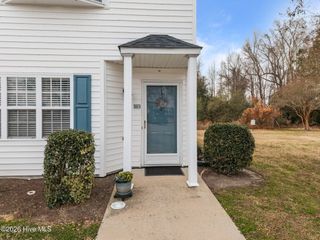 3975 Sterling Pointe Drive Ddd9, Winterville, NC 28590