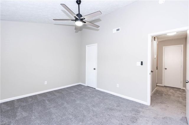 109 Cape Dorey DR, Hampton, VA 23666